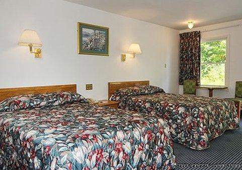 Rodeway Inn Колдуотер Экстерьер фото